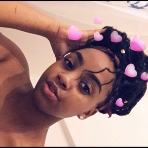 Meet your Posher, Precious